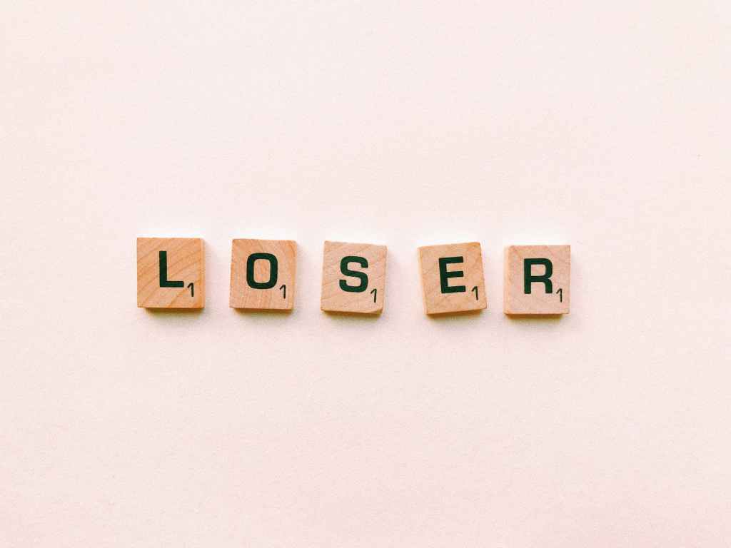 Loser yazısı